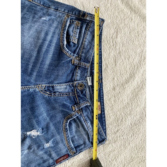 Silver Women’s Jean Shorts Distressed Waist 28 Sammy Short - Picture 8 of 12